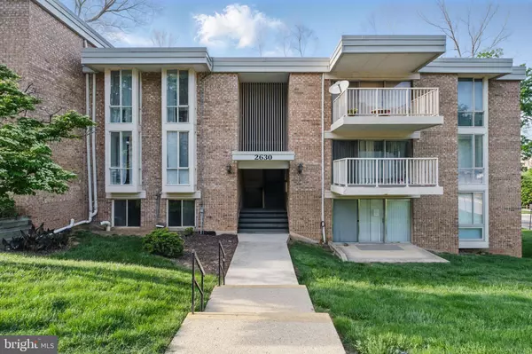 2630 WAGON DR #2C, Alexandria, VA 22303