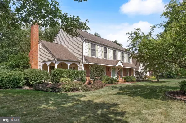 Moorestown, NJ 08057,803 FERNWOOD RD