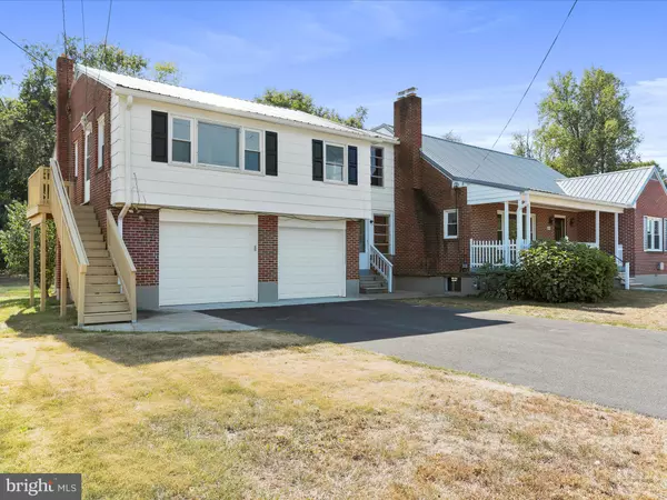 Hagerstown, MD 21740,252 DAYCOTAH AVE