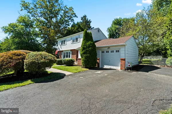 1310 DENNIS RD, Upper Southampton Twp, PA 18966