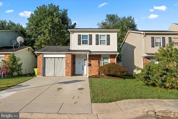 127 CHANNING DR,  Bear,  DE 19701