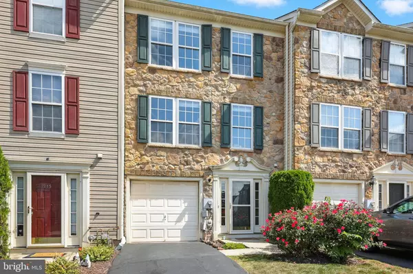 217 WINDSOR CT, Quakertown, PA 18951