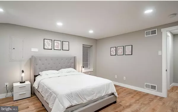 Wilmington, DE 19801,221 W 6TH ST #UNIT 2