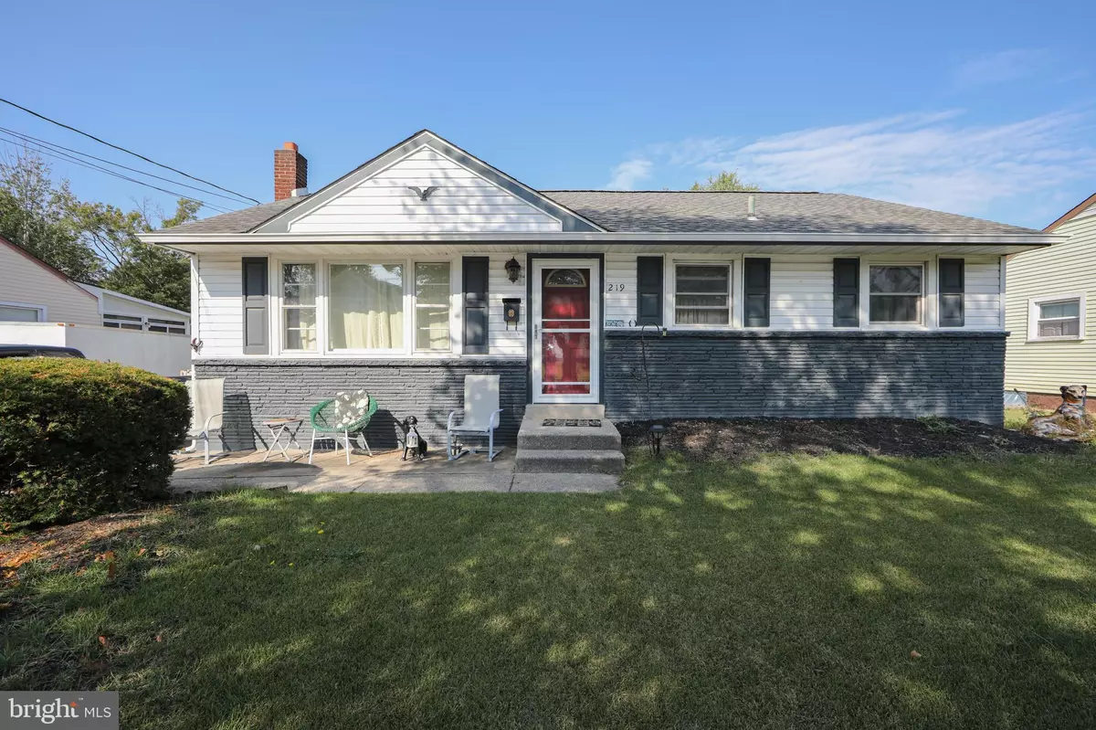 National Park, NJ 08063,219 N 2ND ST