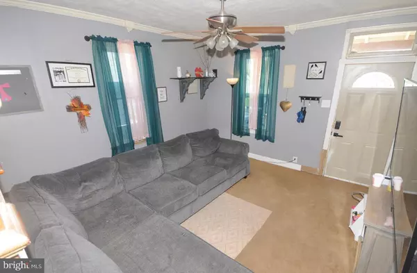 Woodbury, NJ 08096,34 CHESTNUT ST