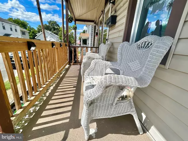 Woodbury, NJ 08096,34 CHESTNUT ST