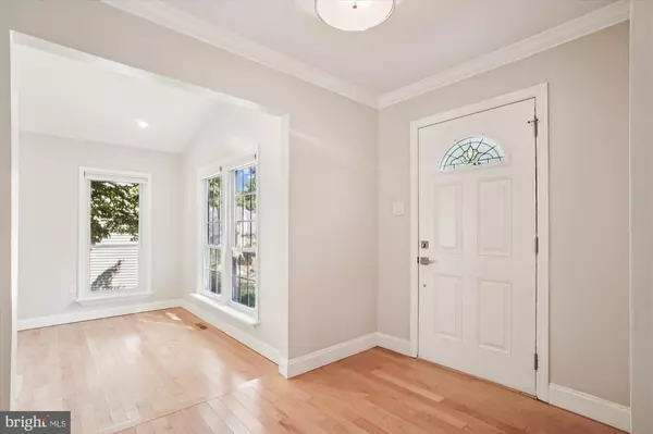 Potomac, MD 20854,1058 PIPESTEM PL