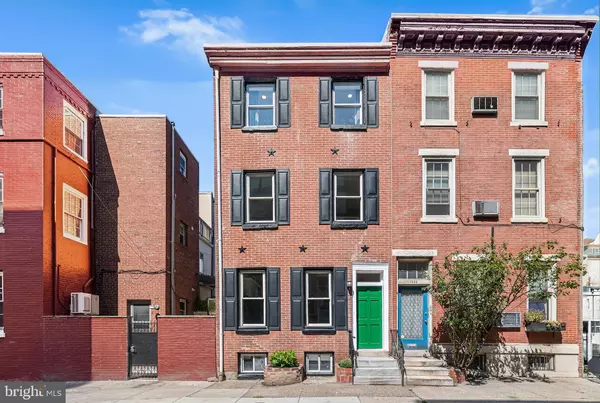 1537 LOMBARD ST, Philadelphia, PA 19146