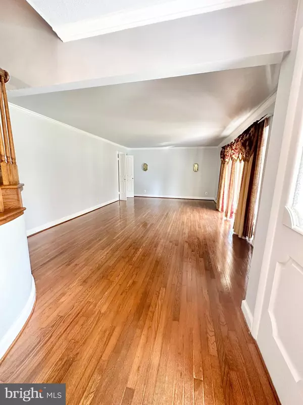 Fort Washington, MD 20744,12312 LOCH CARRON CIR