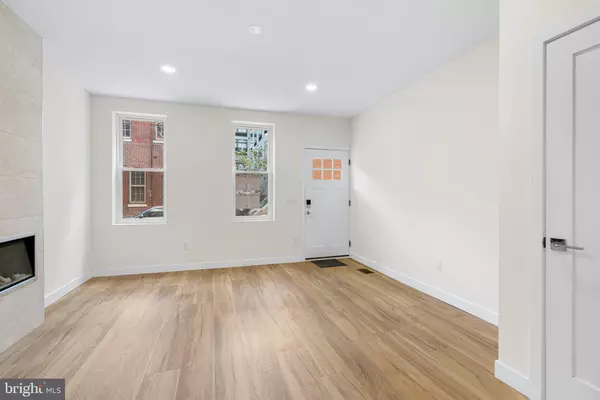 Philadelphia, PA 19123,1124 E DUNTON ST