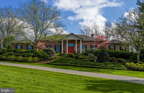 1558 HEARTHSIDE DRIVE,  Chambersburg,  PA 17202