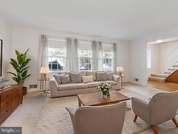 Silver Spring, MD 20902,702 LAMBERTON DR