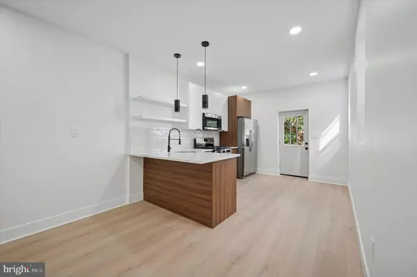Philadelphia, PA 19151,1636 N EDGEWOOD ST