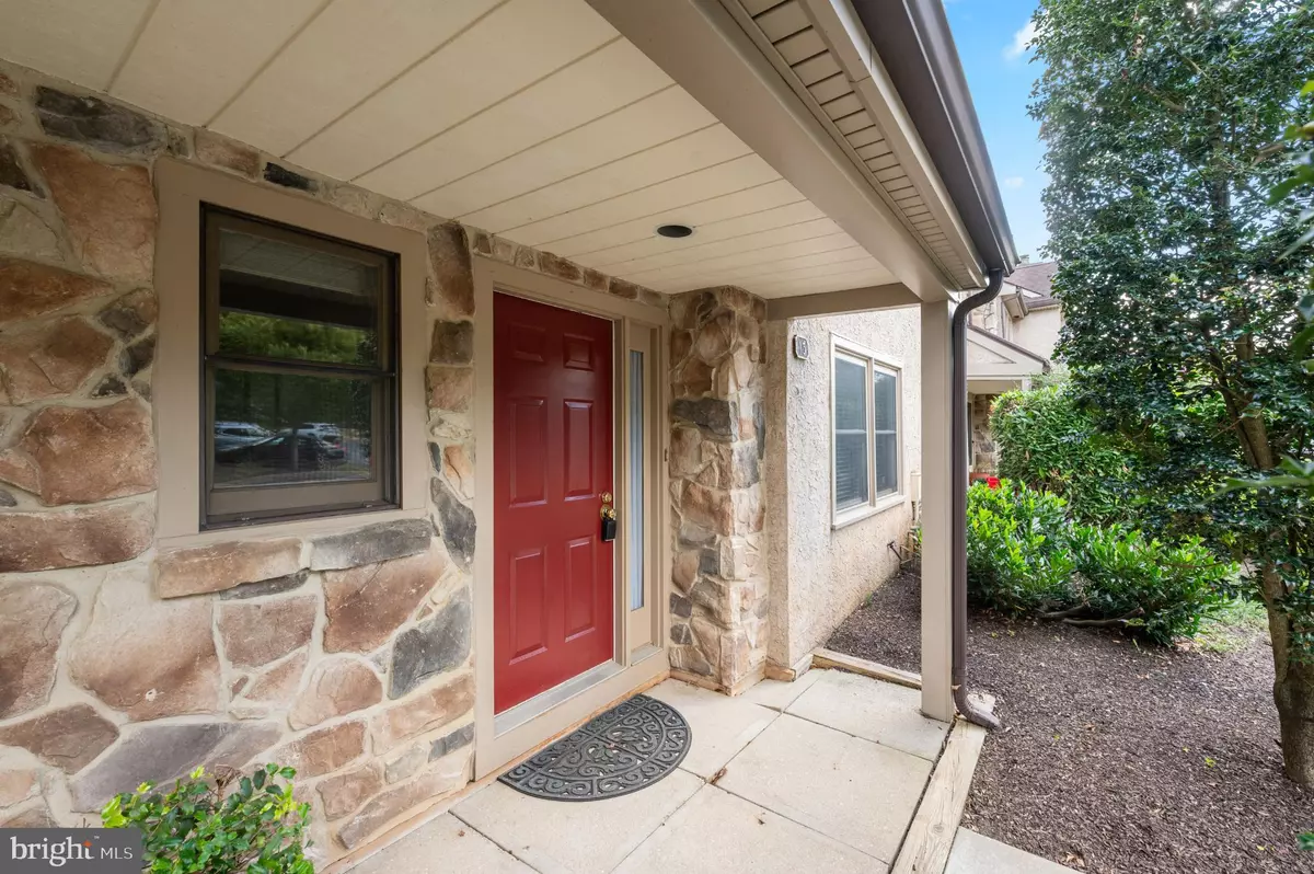 Chesterbrook, PA 19087,13 WOODSTREAM DR