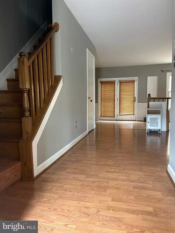 Laurel, MD 20707,14618 CAMBRIDGE CIR