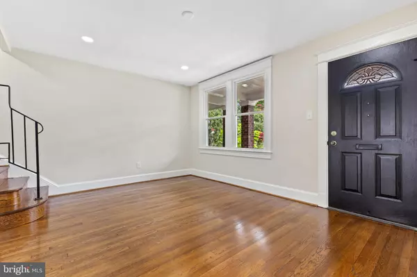 Washington, DC 20011,64 LONGFELLOW ST NW