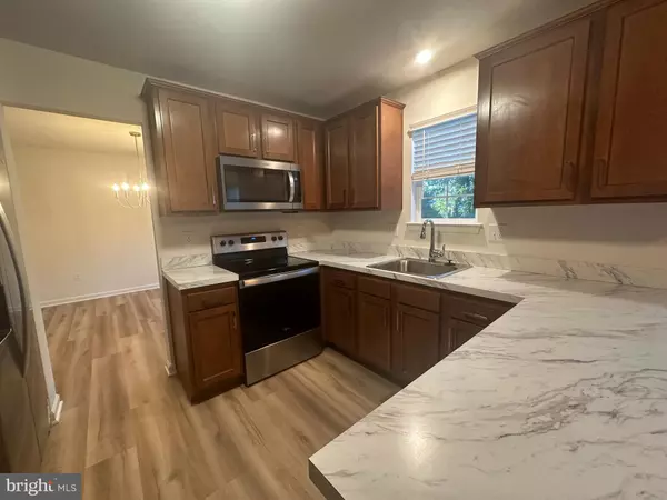 West Berlin, NJ 08091,369 MINCK AVE