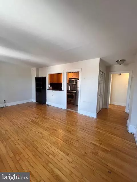 Philadelphia, PA 19107,1008-20 SPRUCE ST #61