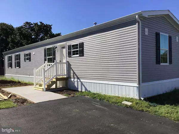 3057 CHANDLER DR, Morrisville, PA 19067