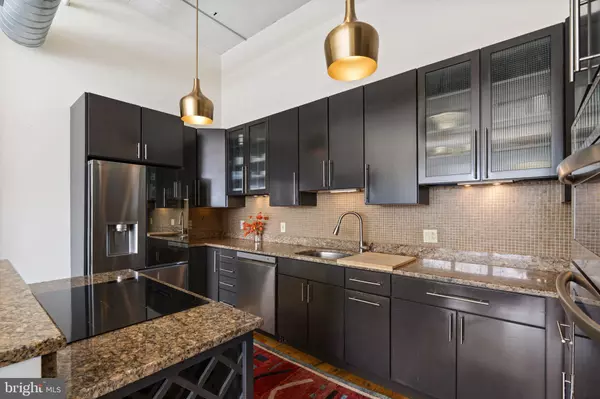 Philadelphia, PA 19107,314 N 12TH ST #1007