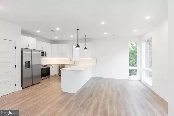 719 N 16TH ST #4, Philadelphia, PA 19130