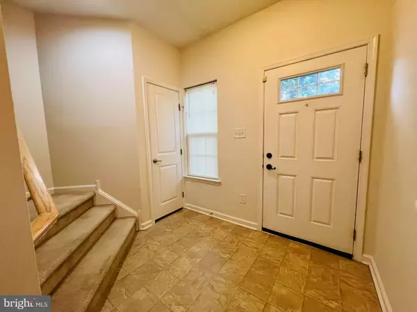 Somerdale, NJ 08083,27 FRANKLIN CIR