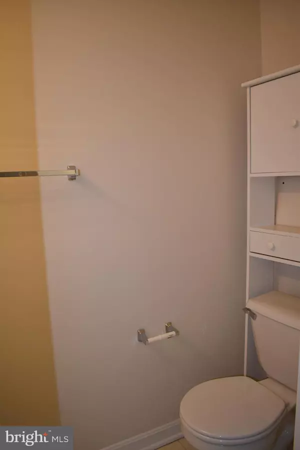 Fairfax, VA 22030,4617 BUCKHORN RDG