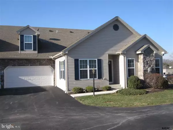 11 IVY LN, Gettysburg, PA 17325