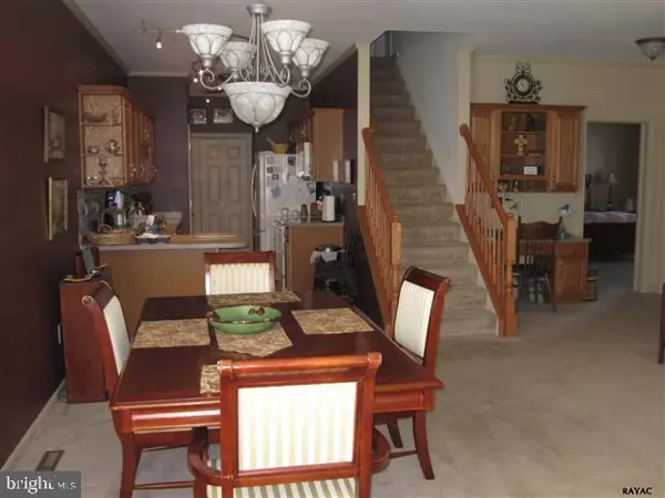 Gettysburg, PA 17325,11 IVY LN