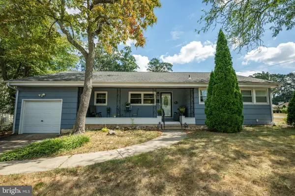 10 GLEN MAWR DR,  Ewing,  NJ 08618