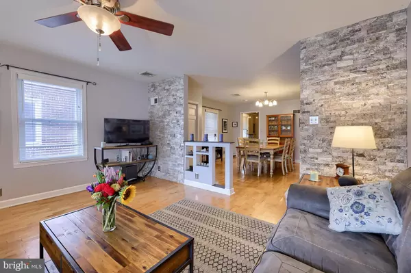 York, PA 17404,1637 MONROE ST