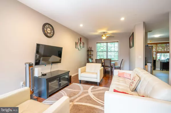 East Windsor, NJ 08520,76 TENNYSON