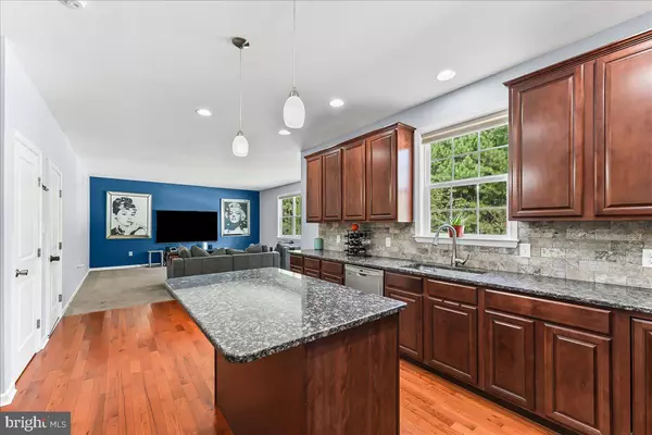 Newark, DE 19702,454 WELSH HILL RD