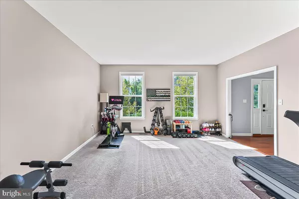 Newark, DE 19702,454 WELSH HILL RD