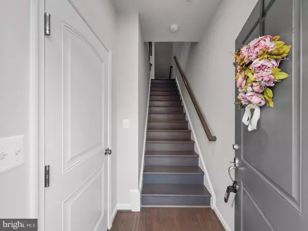 Hanover, MD 21076,2570 DEBERT CIR