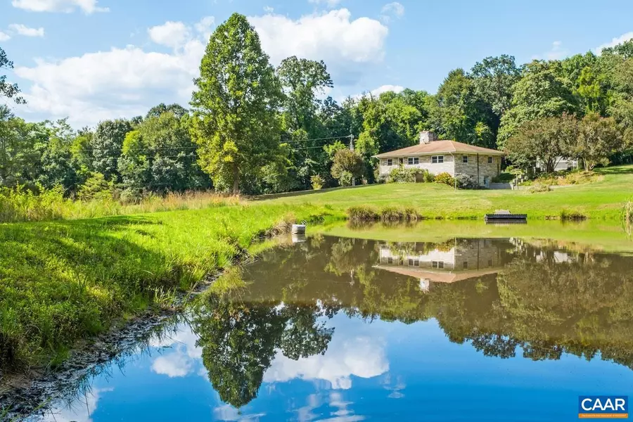 594 HIGH PEAK LN, Shipman, VA 22971