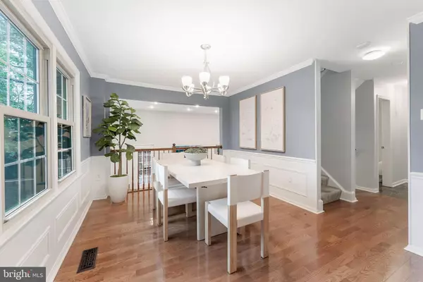 Falls Church, VA 22042,6416 SEVEN OAKS CT