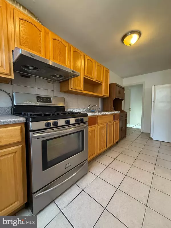 Philadelphia, PA 19149,6340 EASTWOOD ST