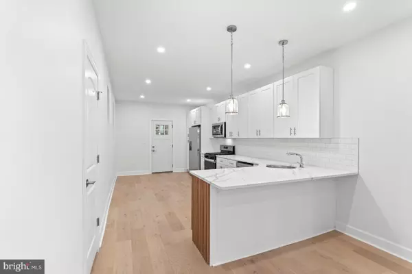 Philadelphia, PA 19143,1214 S 49TH ST