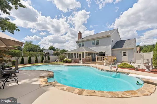 Mount Laurel, NJ 08054,12 DEVONSHIRE RD