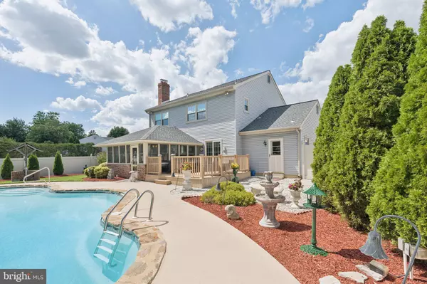 Mount Laurel, NJ 08054,12 DEVONSHIRE RD