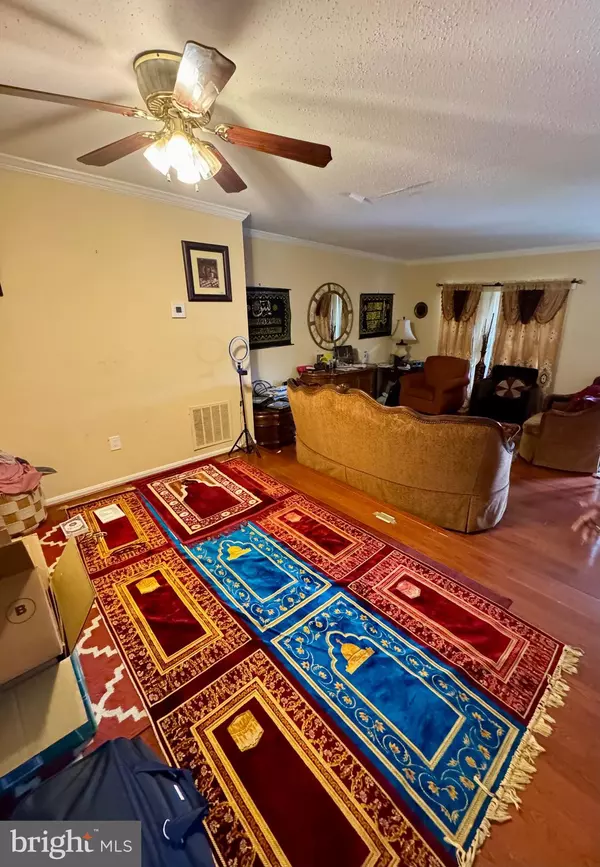 Burtonsville, MD 20866,14738 MCKNEW RD