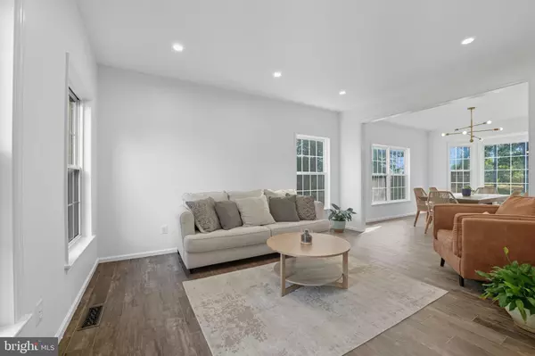 Woodbridge, VA 22193,3665 KETCHUM CT