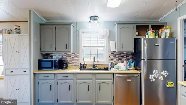 Frederica, DE 19946,2839 SKEETER NECK RD