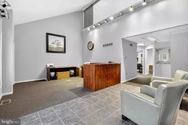 Phoenixville, PA 19460,1288 VALLEY FORGE RD #53