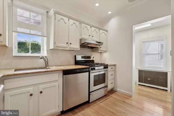 Narberth, PA 19072,122 CONWAY AVE