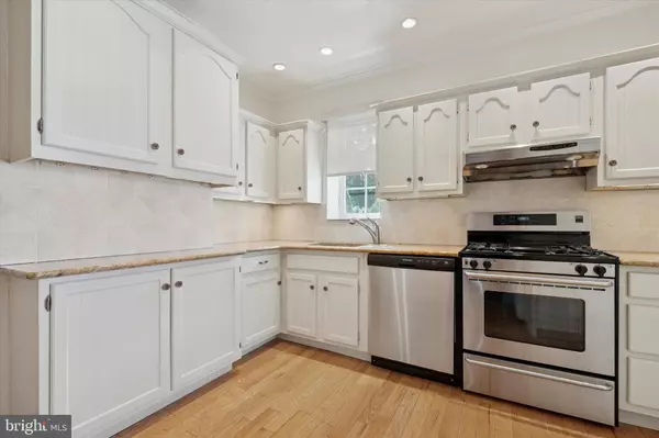 Narberth, PA 19072,122 CONWAY AVE