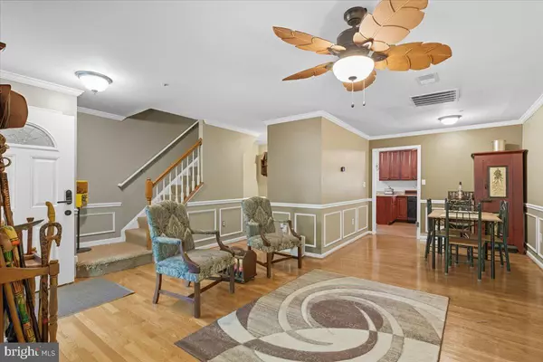 Capitol Heights, MD 20743,4604 ROLLINGDALE WAY