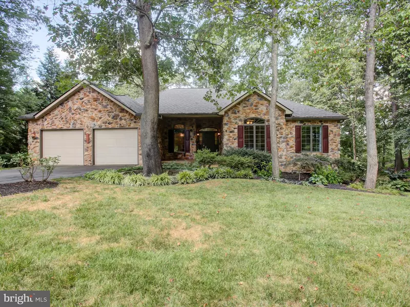 2628 CASTLEGREEN DRIVE, Greencastle, PA 17225