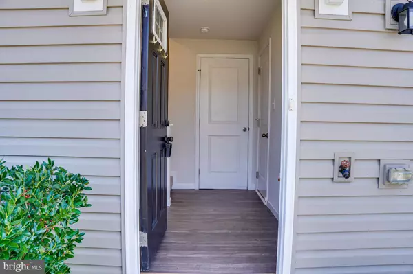 Locust Grove, VA 22508,2884 FARZI CIR